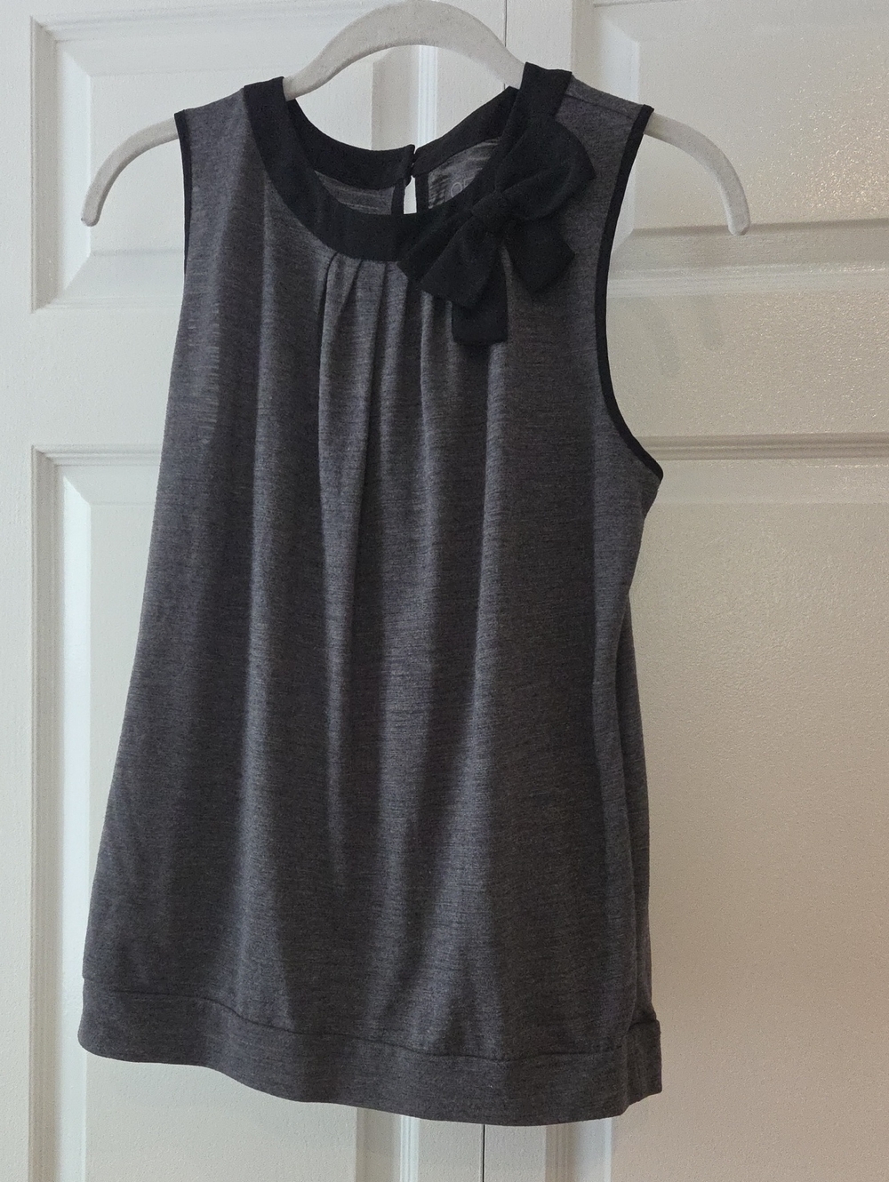 LOFT Charcoal Sleeveless Bow-Accent Camisole